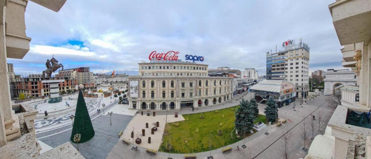 Rooftop Apartment At Mainsquare Skopje Exterior foto
